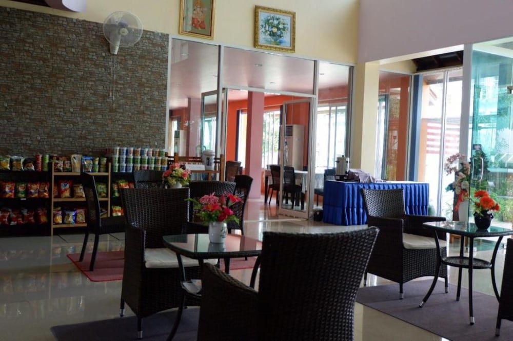 Na Chaidej Hotel 23/24
