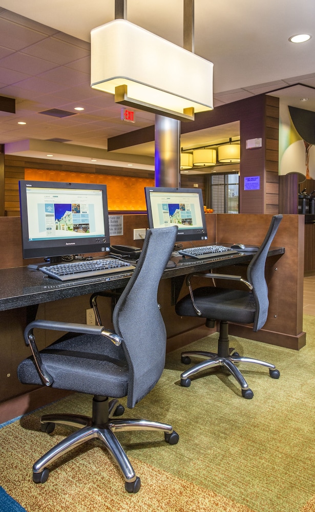 Fairfield Inn & Suites Sioux Falls Airport 39/49