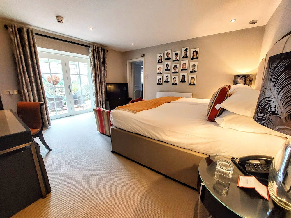 Comfy, King Bed