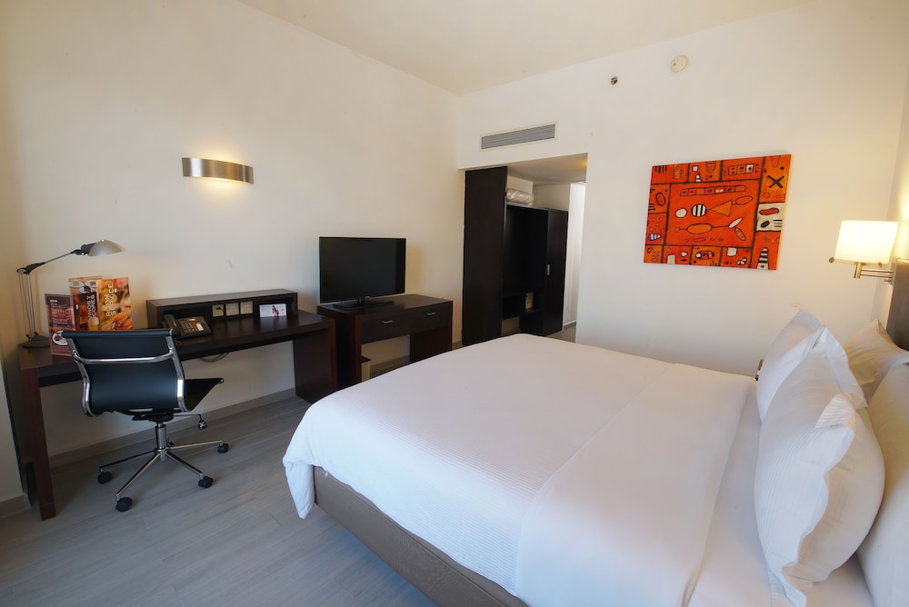 Fiesta Inn Express Ciudad Obregon 19/68