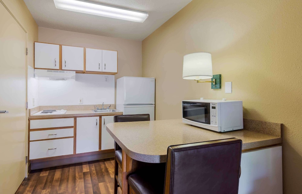 Extended Stay America - Atlanta - Cumberland Mall 36/50
