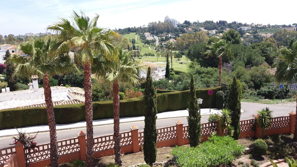 Royal Marbella Golf Resort 78/83