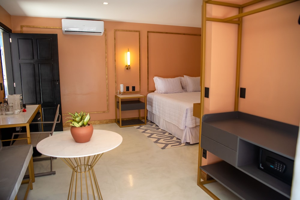 Exotica Boutique Hotel 20/50