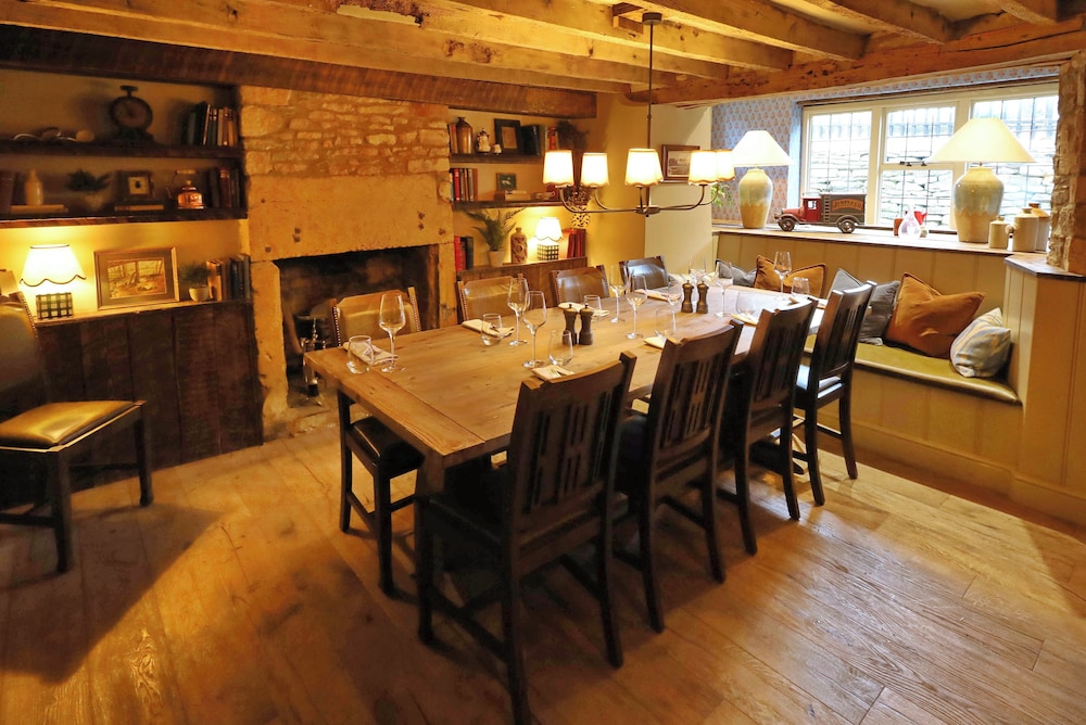 The Lamb Inn Great Rissington 35/47