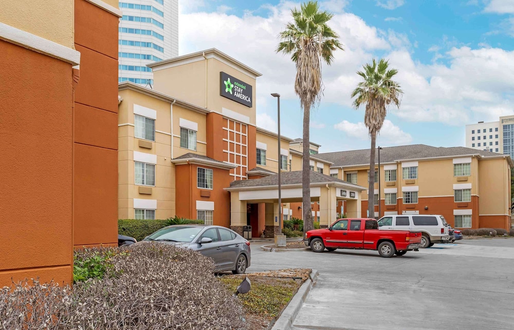 Extended Stay America Suites Houston Galleria Uptown 49/55