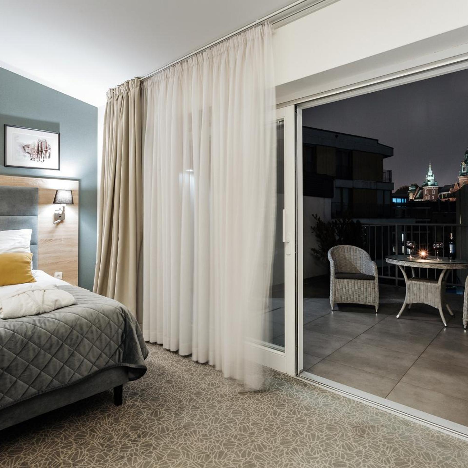 غرفة بسرير مزدوج بشرفة، Hotel 32 Krakow Old Town 5/8