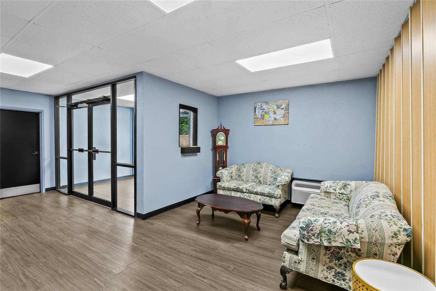 Econo Lodge Elberton, GA 19/21