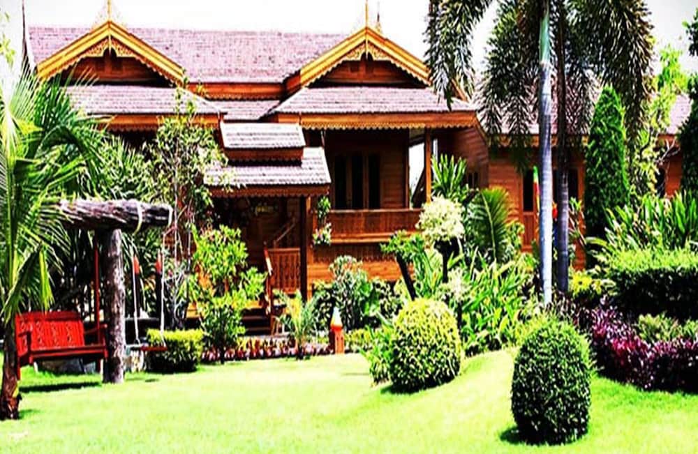 P.N. Gold Resort 6/48