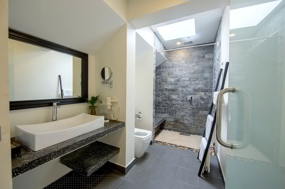 CENTRAL SUITE RESIDENCE 38/76