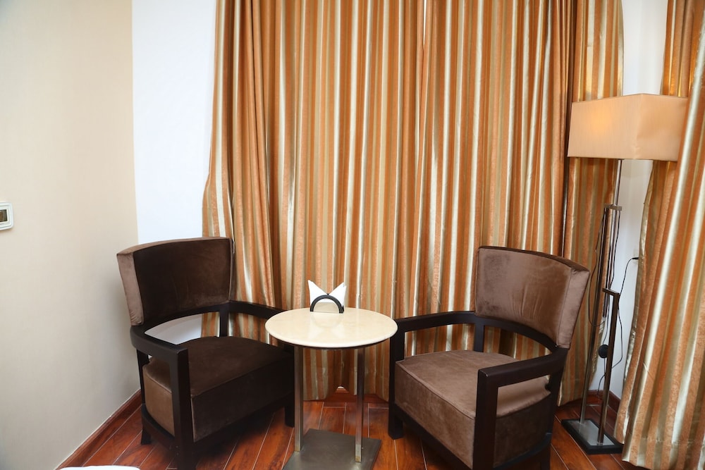 Raaj Bhaavan Clarks Inn Chennai 19/28