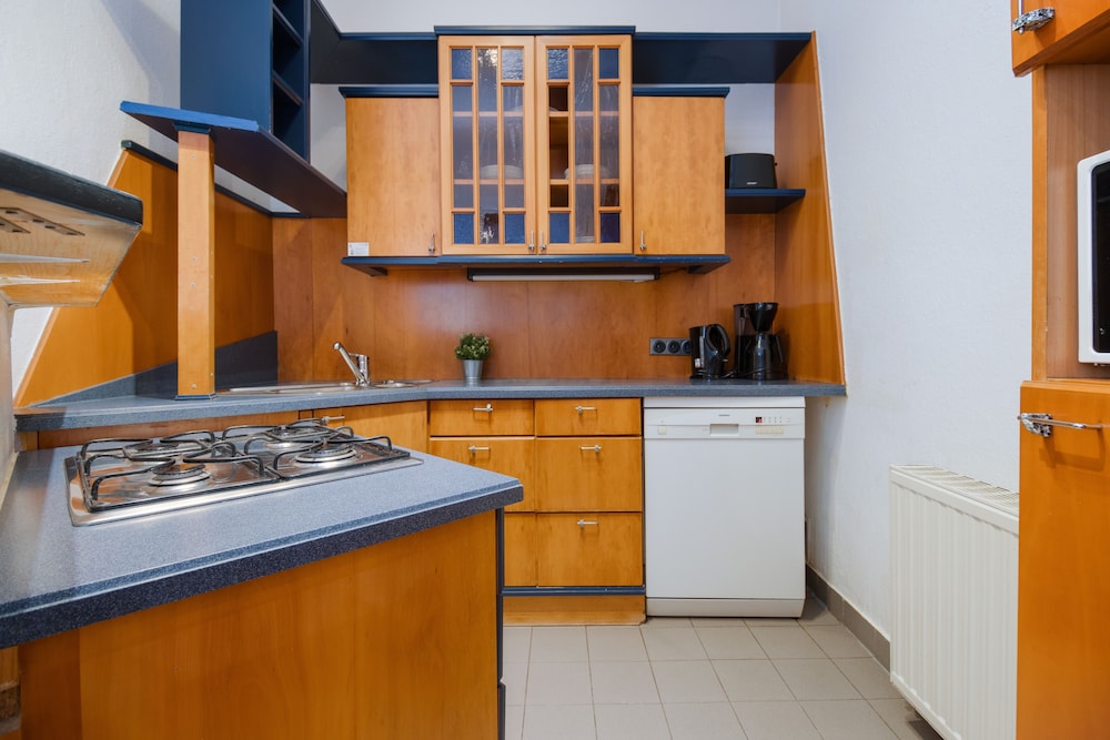 Checkvienna - Apartment Familienplatz 40/50