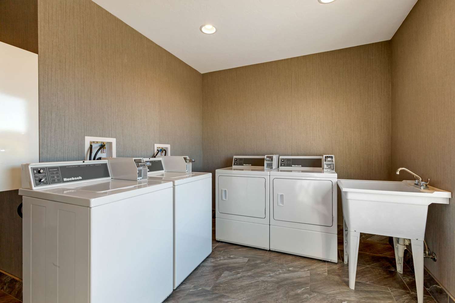 Comfort Suites Las Cruces I - 25 North 6/18
