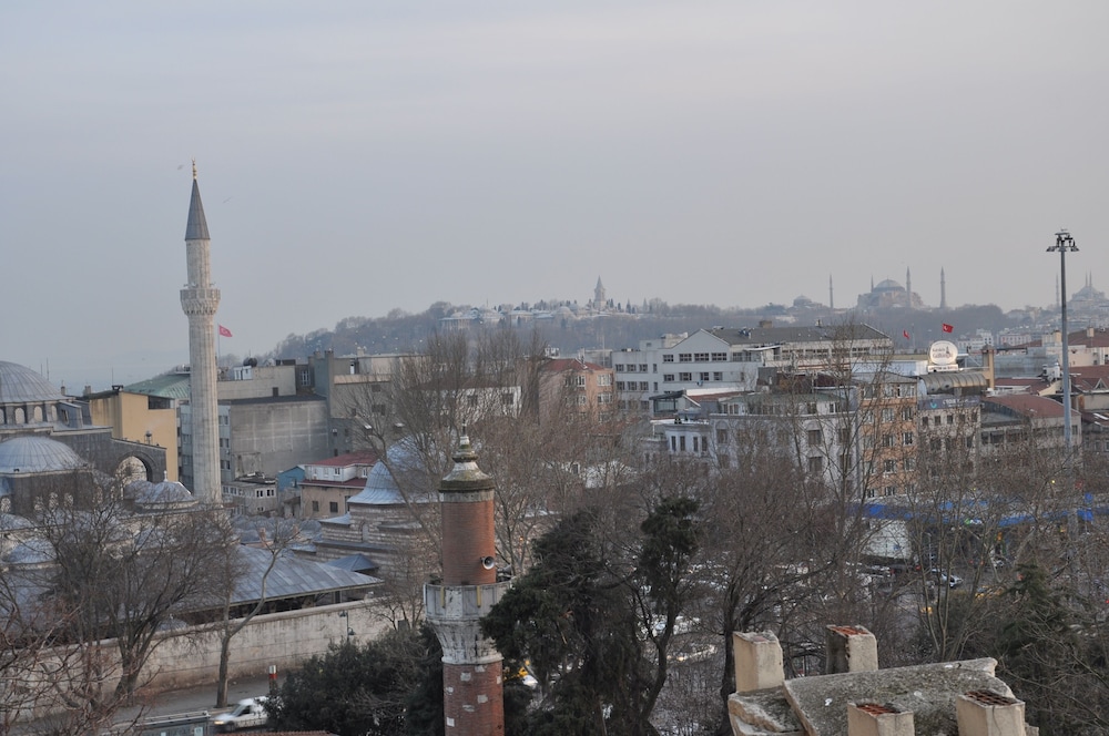 WAW HOTEL GALATAPORT 52/61