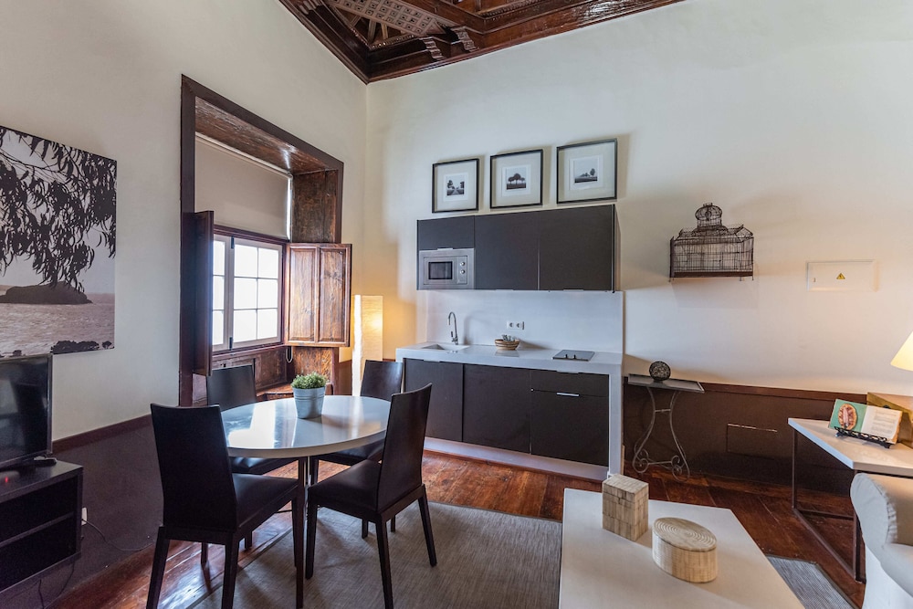 ISLA BAJA SUITES 49/72