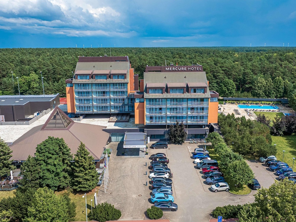 Mercure Palanga Vanagupe 4/74