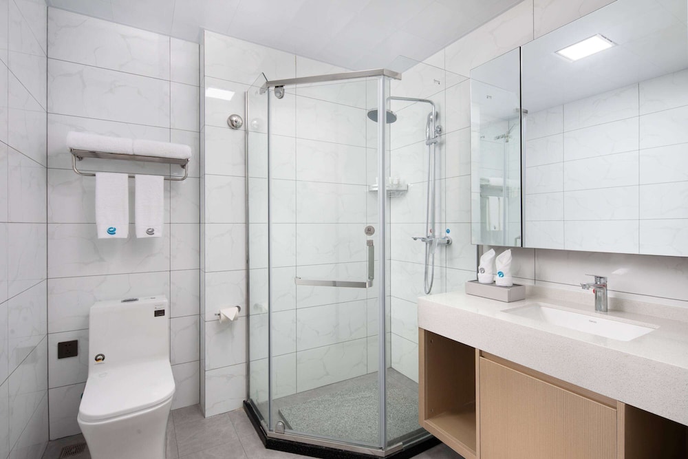 Ramada Encore by Wyndham Jiusuo Downtown 17/17