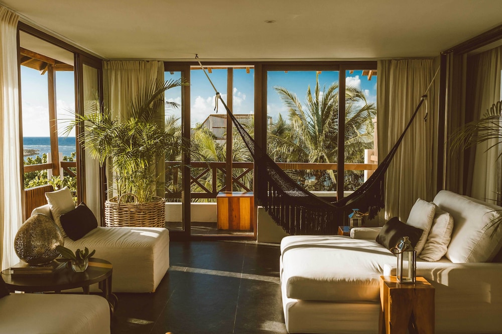 JASHITA HOTEL BOUTIQUE 55/84