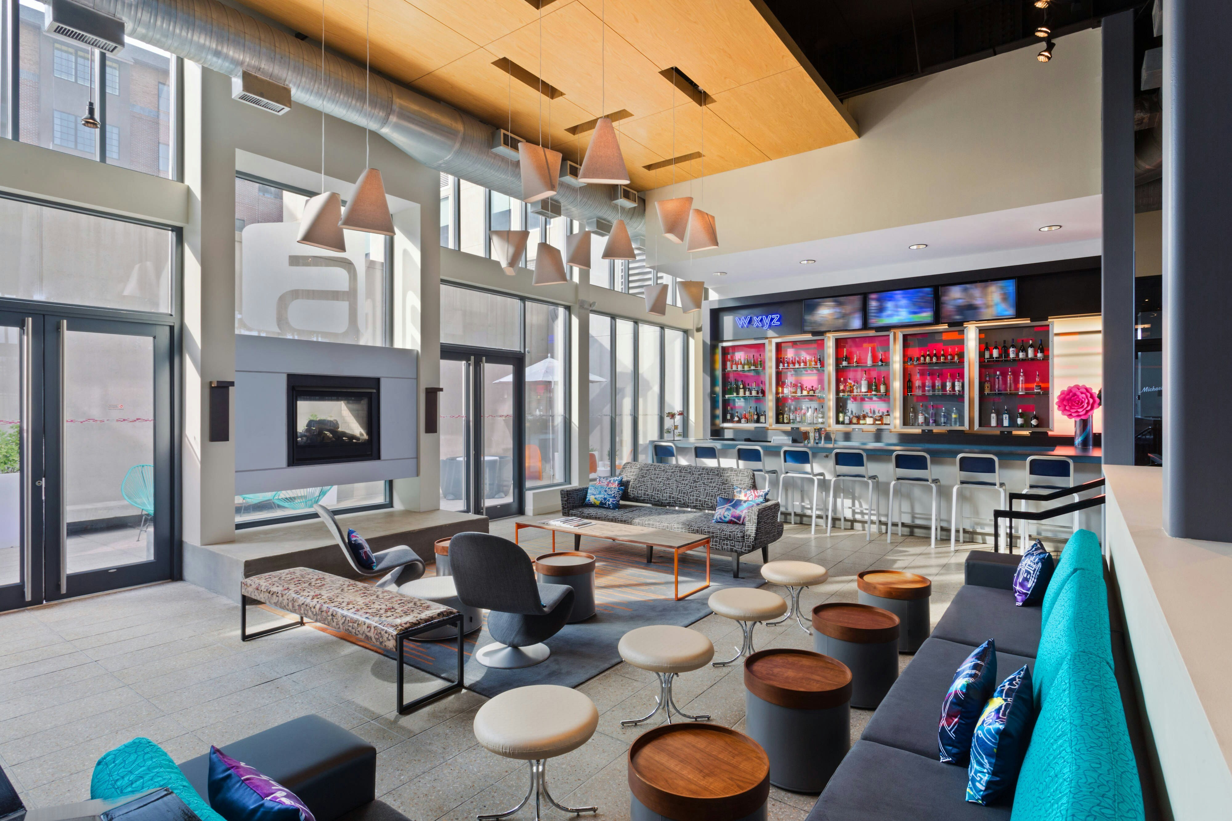 Aloft Birmingham Soho Square 4/8