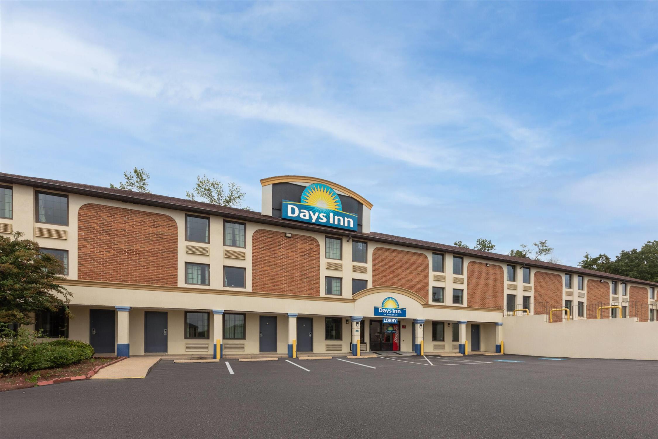 Days Inn by Wyndham Dumfries Quantico 3/18
