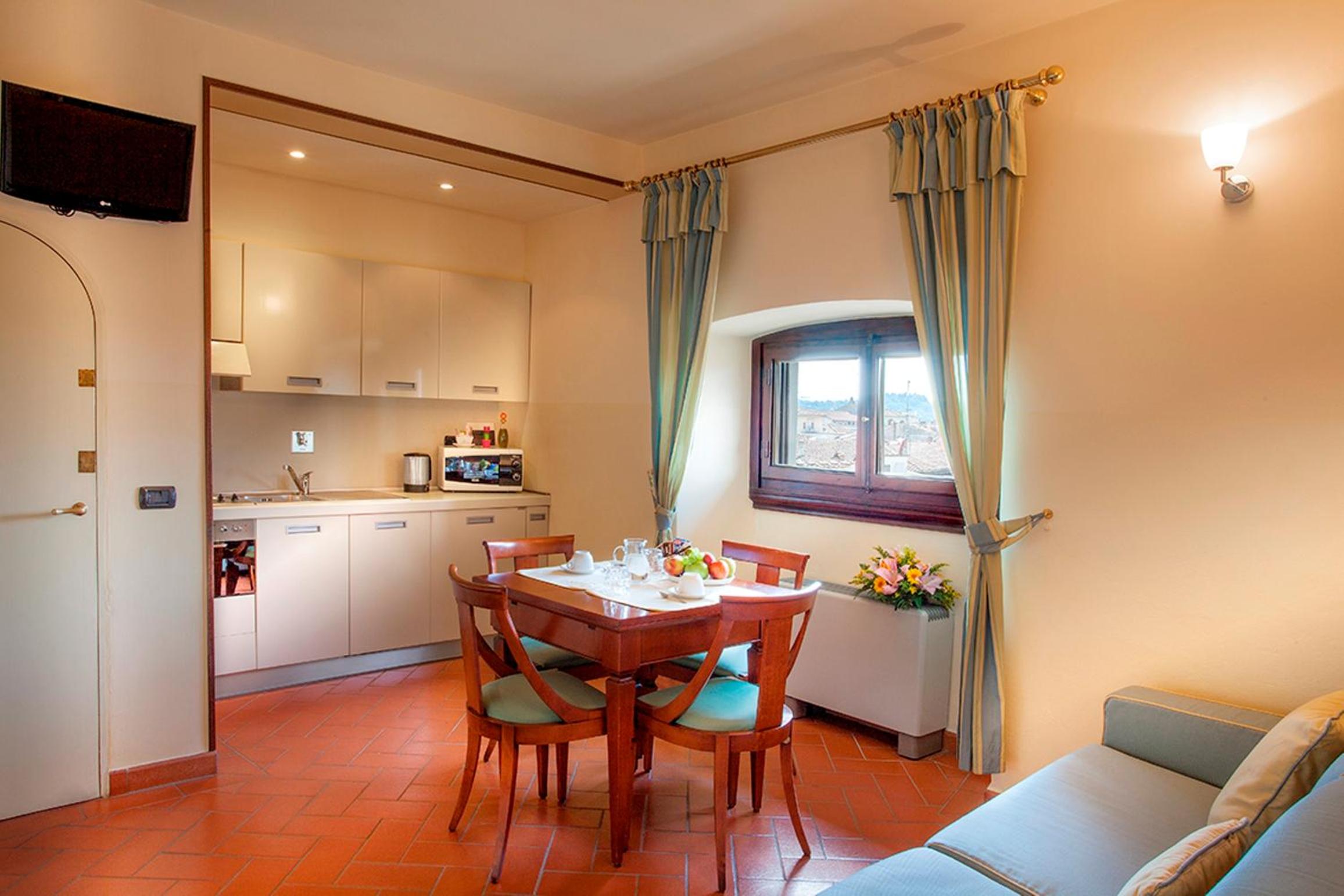 Palazzo Gamba Hotel 36/50