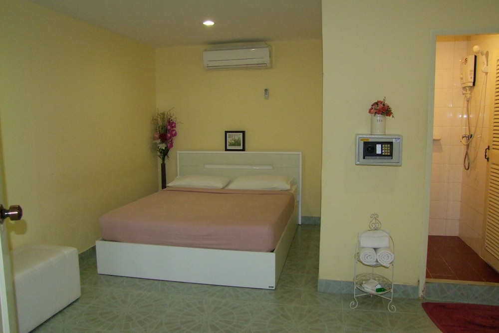 Aree 'S House 10/39