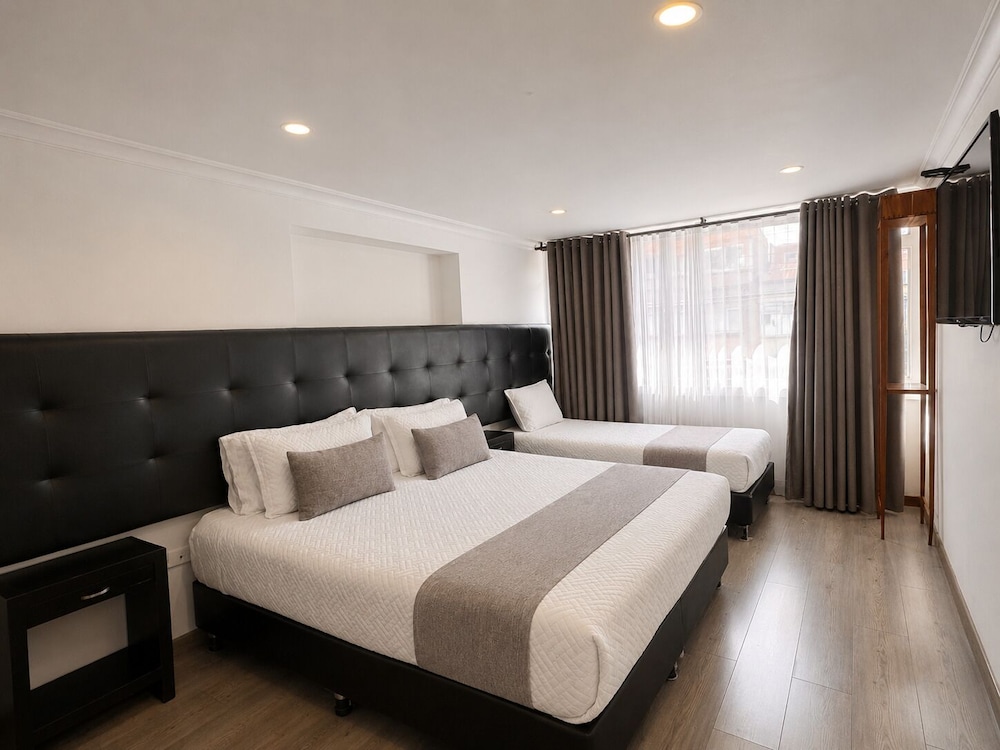 Hotel Metro 26 19/63