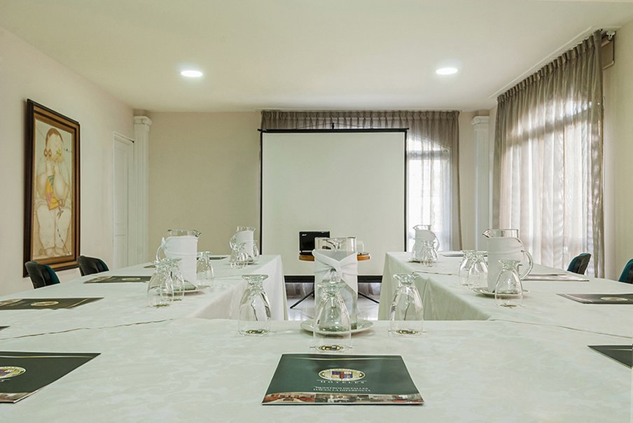 Hotel Le Manoir Bogota 33/33