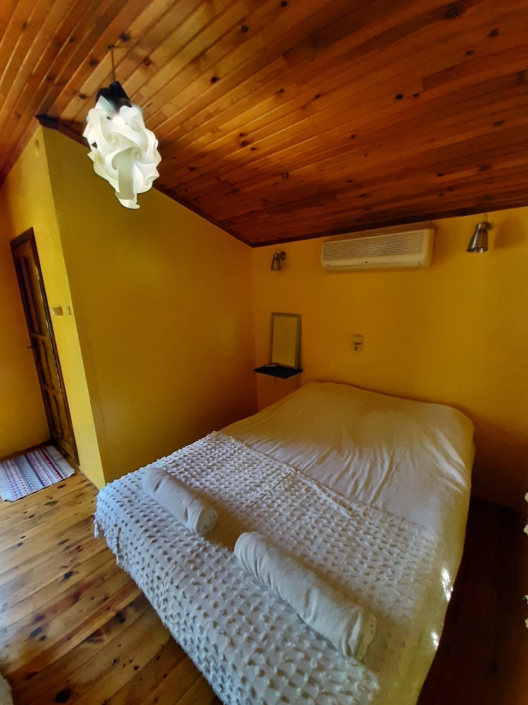 Altaris Bungalows Olympos 8/19