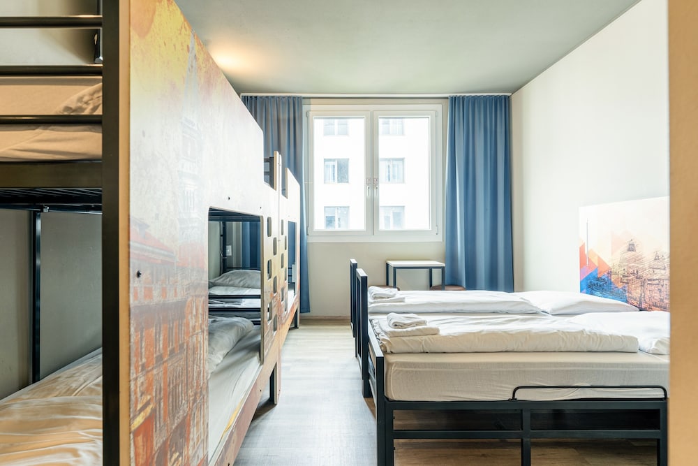 a&o Hostel Venezia Mestre 30/69