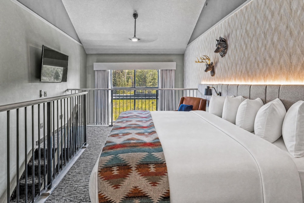 King Loft Suite