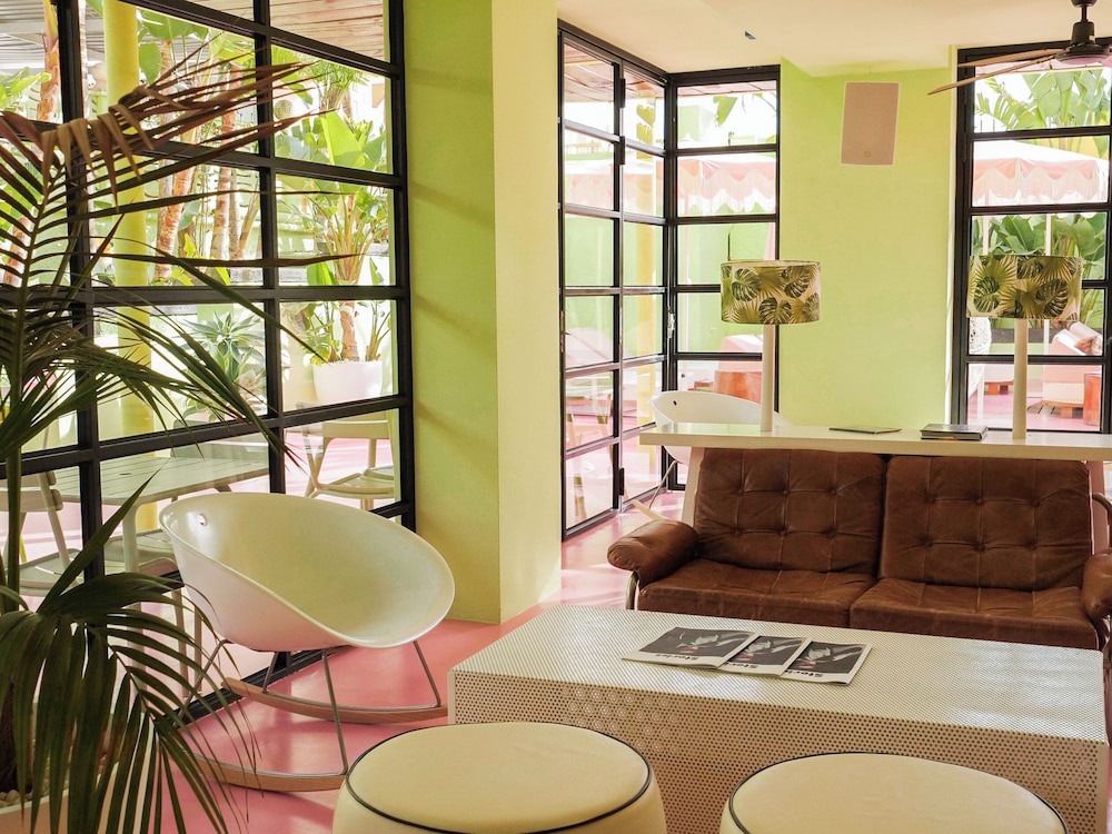 Tropicana Ibiza Coast Suites - Adults Only 26/50