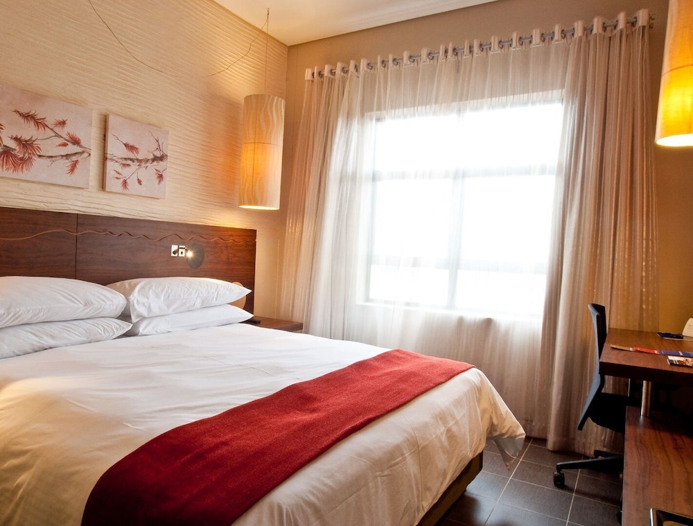 Umfolozi Hotel 4/22