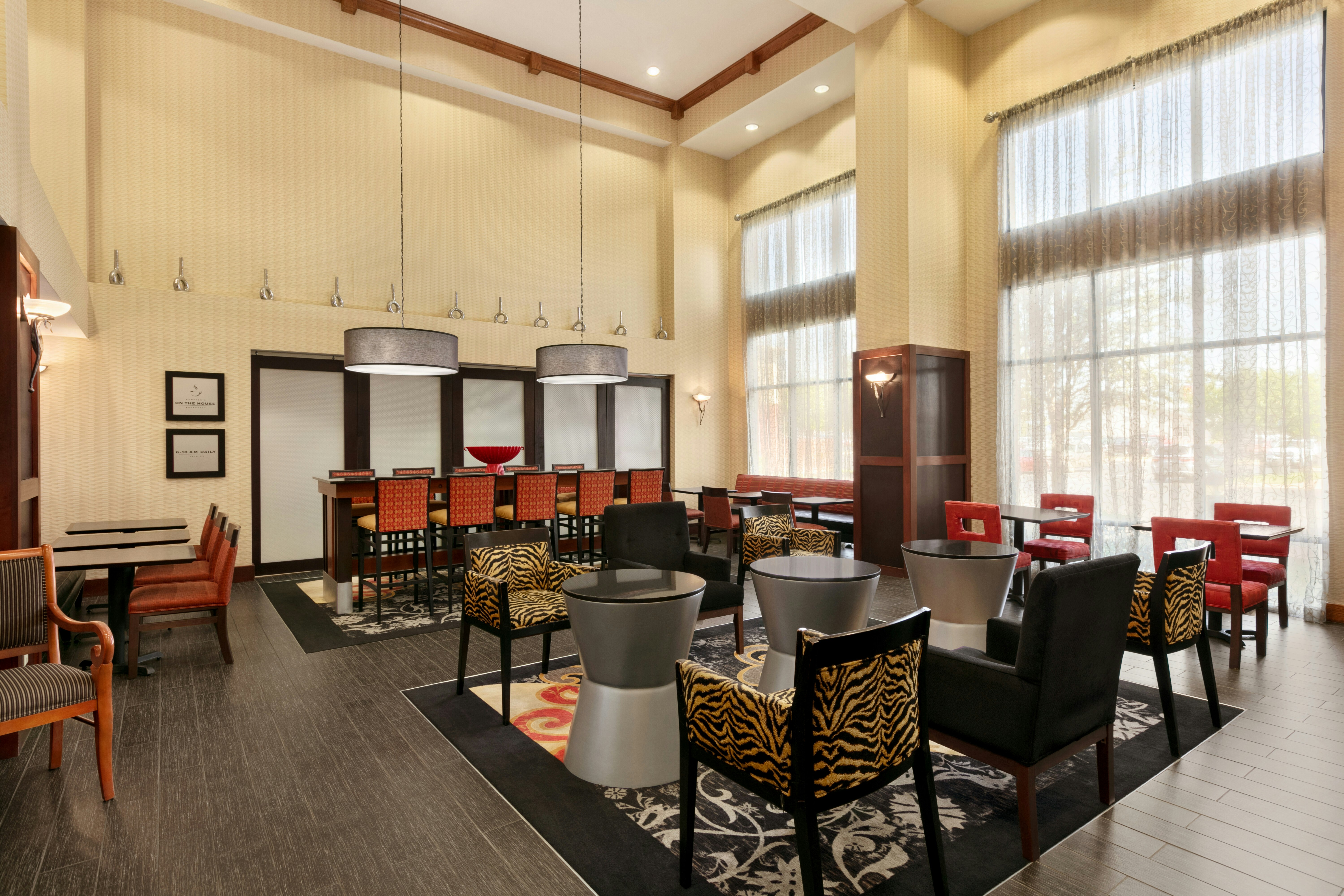 Hampton Inn and Suites Lawton 32/41