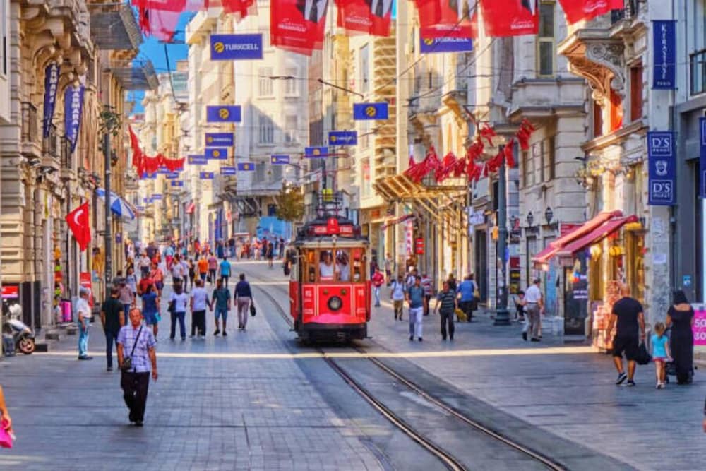 Four Sides Beyoglu 12/16