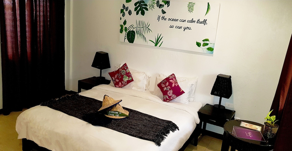 Ocean Vida Beach And Dive Resort 9/65