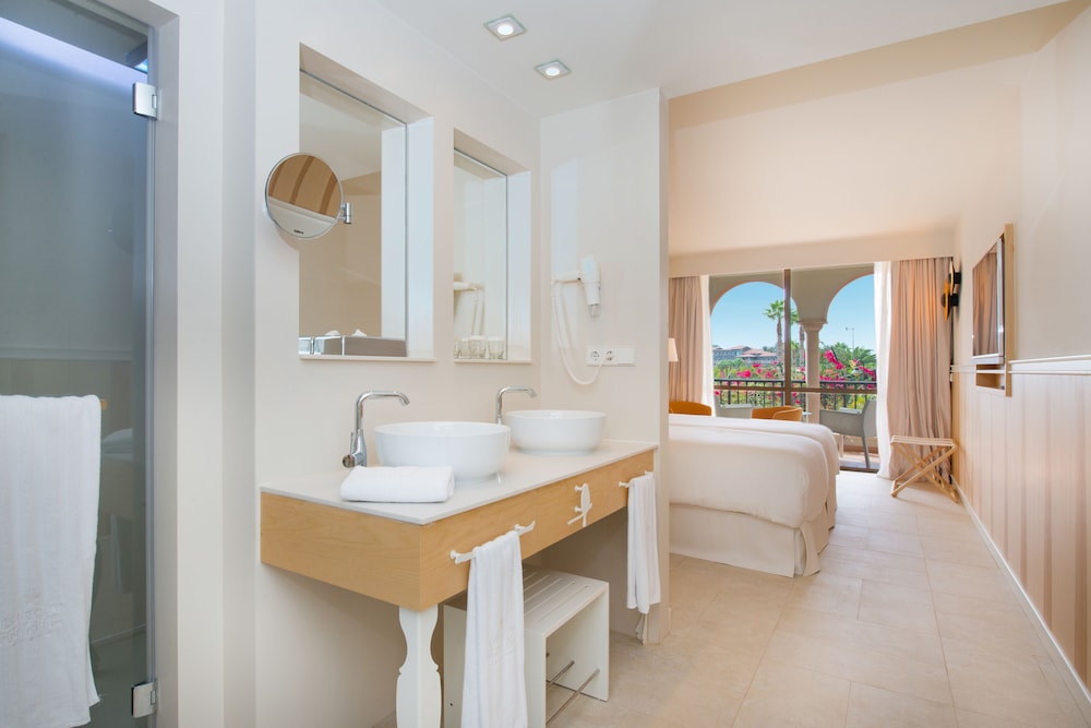 Iberostar Selection Anthelia 52/69