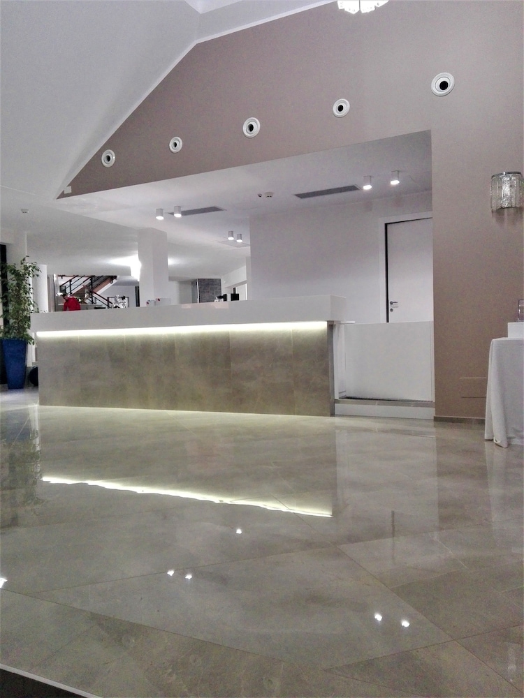 Hotel D Aragona 10/40