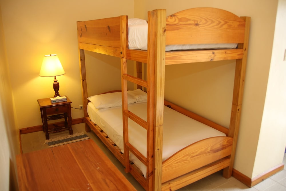 Charela Inn Hotel 34/51