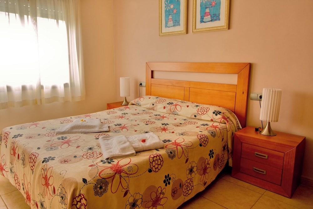 2 BEDROOMS, APARTMENT