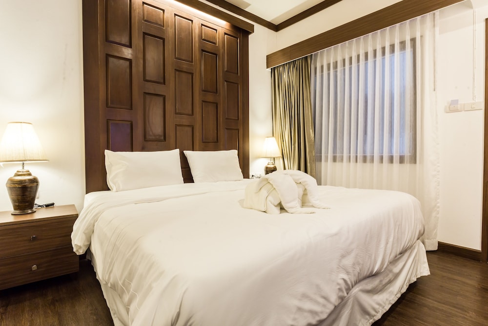 1 BEDROOM, STANDARD, DOUBLE BED