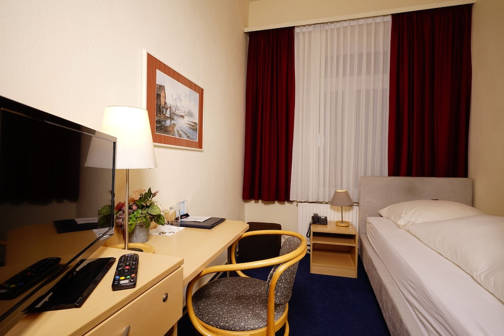 MD-RABE'S HOTEL KIEL 22/49