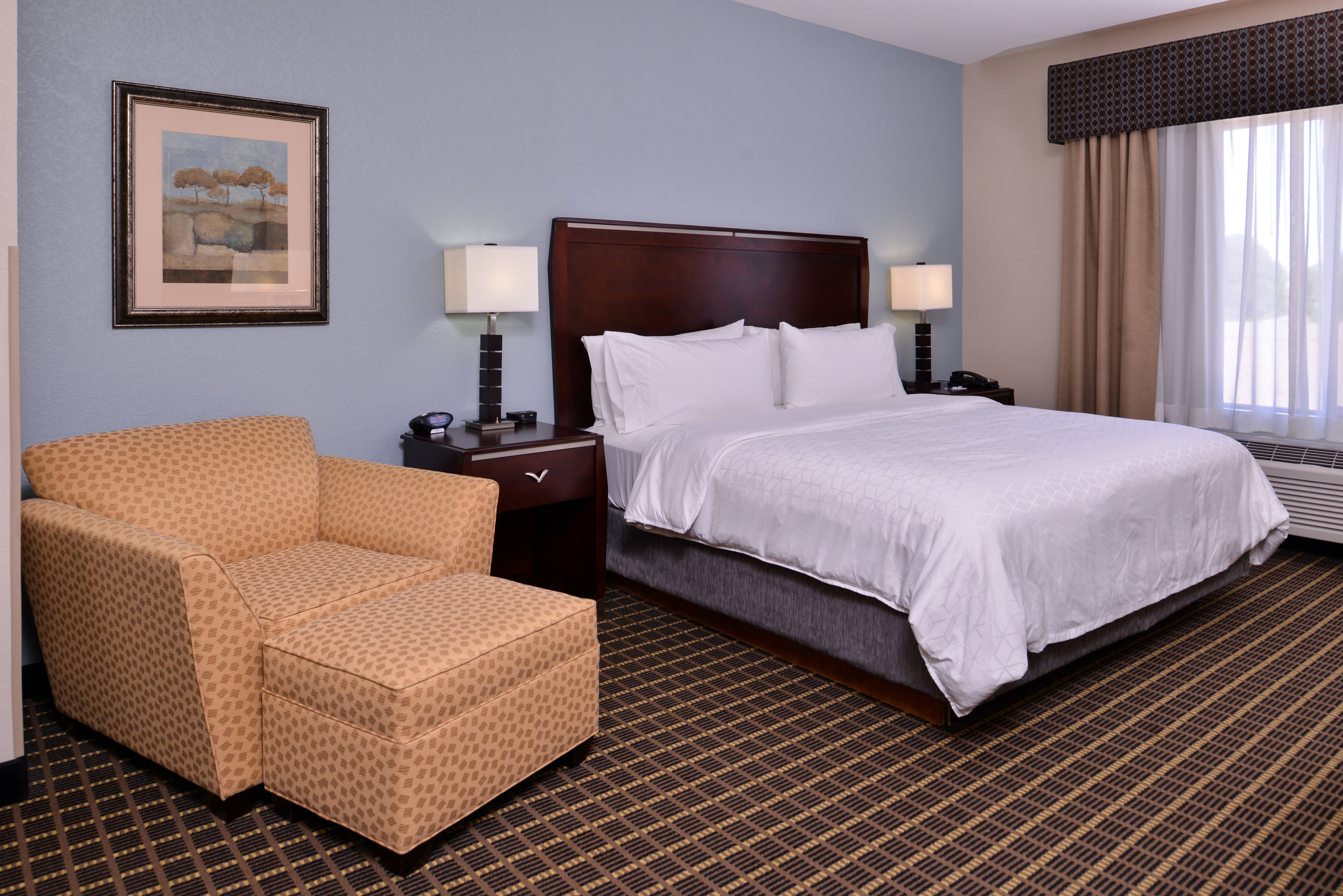 Holiday Inn Express Hotel And Suites Pittsburg 26/73