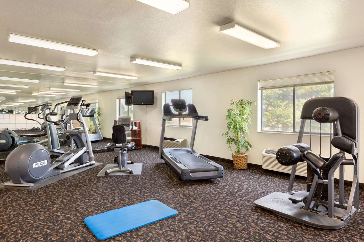 Travelodge by Wyndham Sharon Springs 13/25