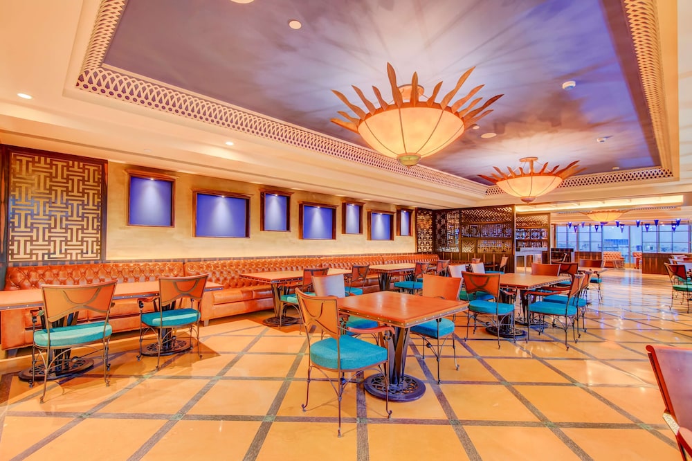 Radisson Blu Gorakhpur 35/50