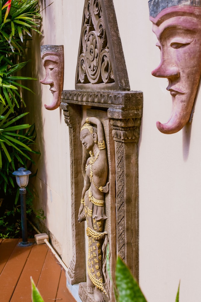 Baan Manu Chang 6/42