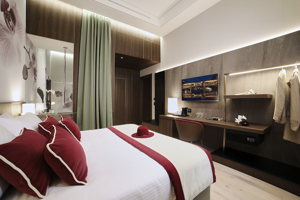 Messori Suites 21/68