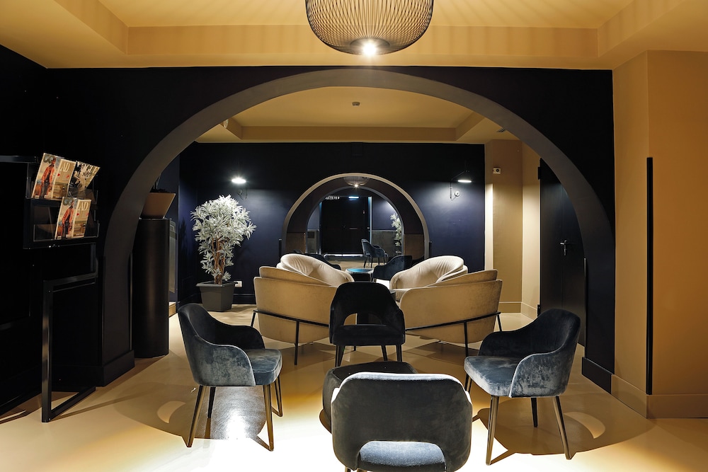 Rome Life Hotel 48/58
