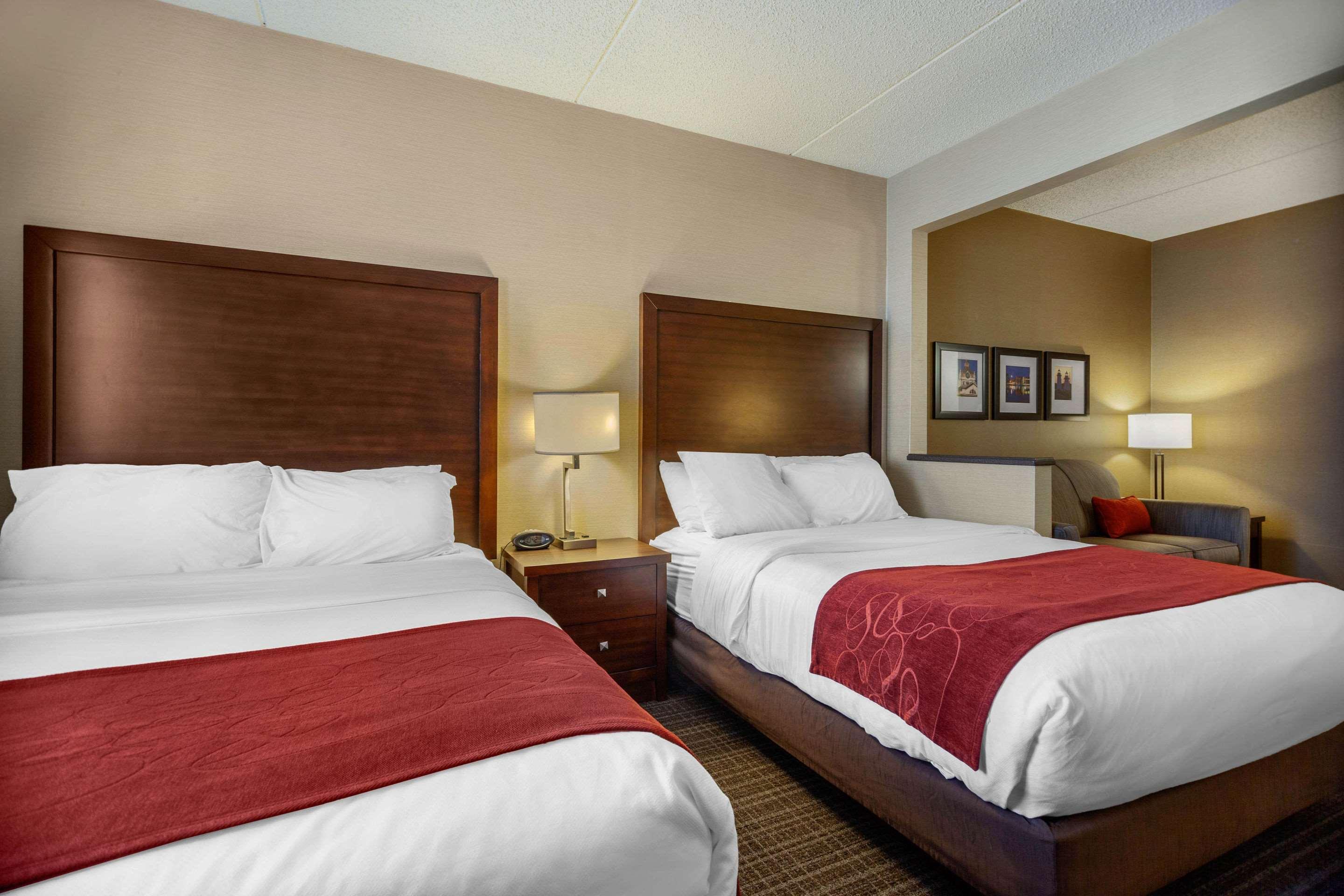 SUITE, 2 QUEEN BEDS
