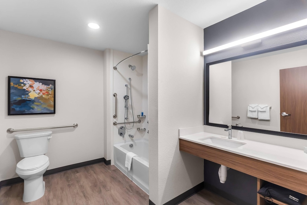 Everhome Suites Clarksville Ft. Campbell Area 52/60