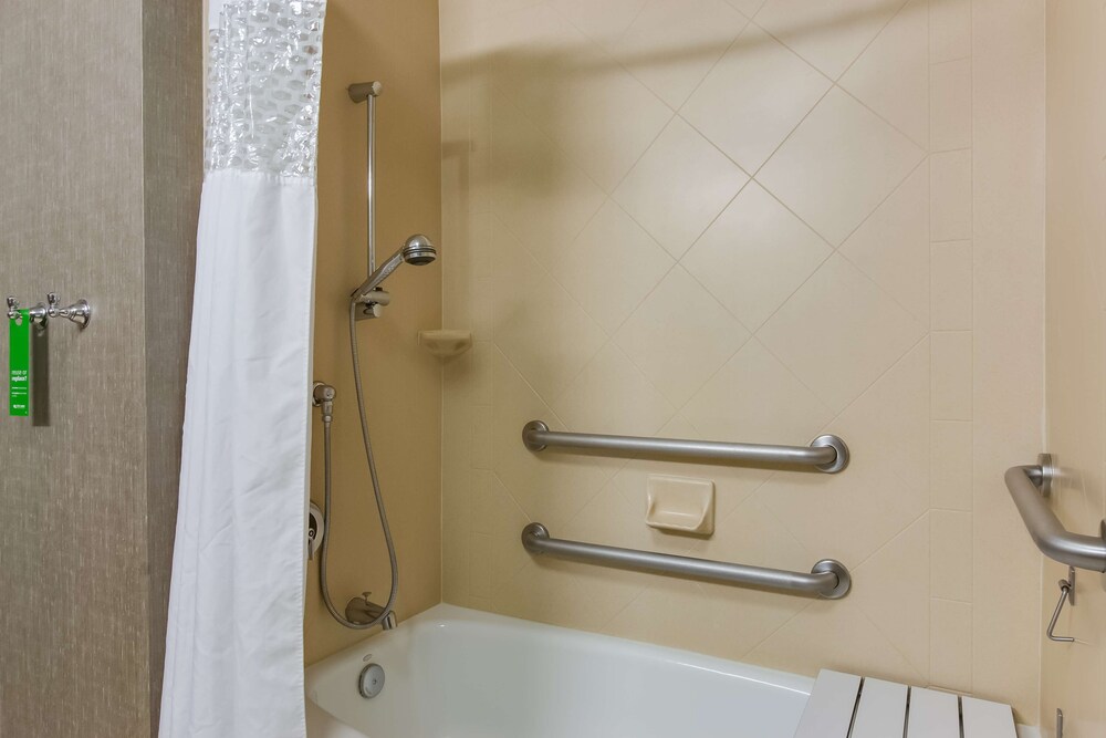 Hampton Inn & Suites Mt. Juliet 22/48